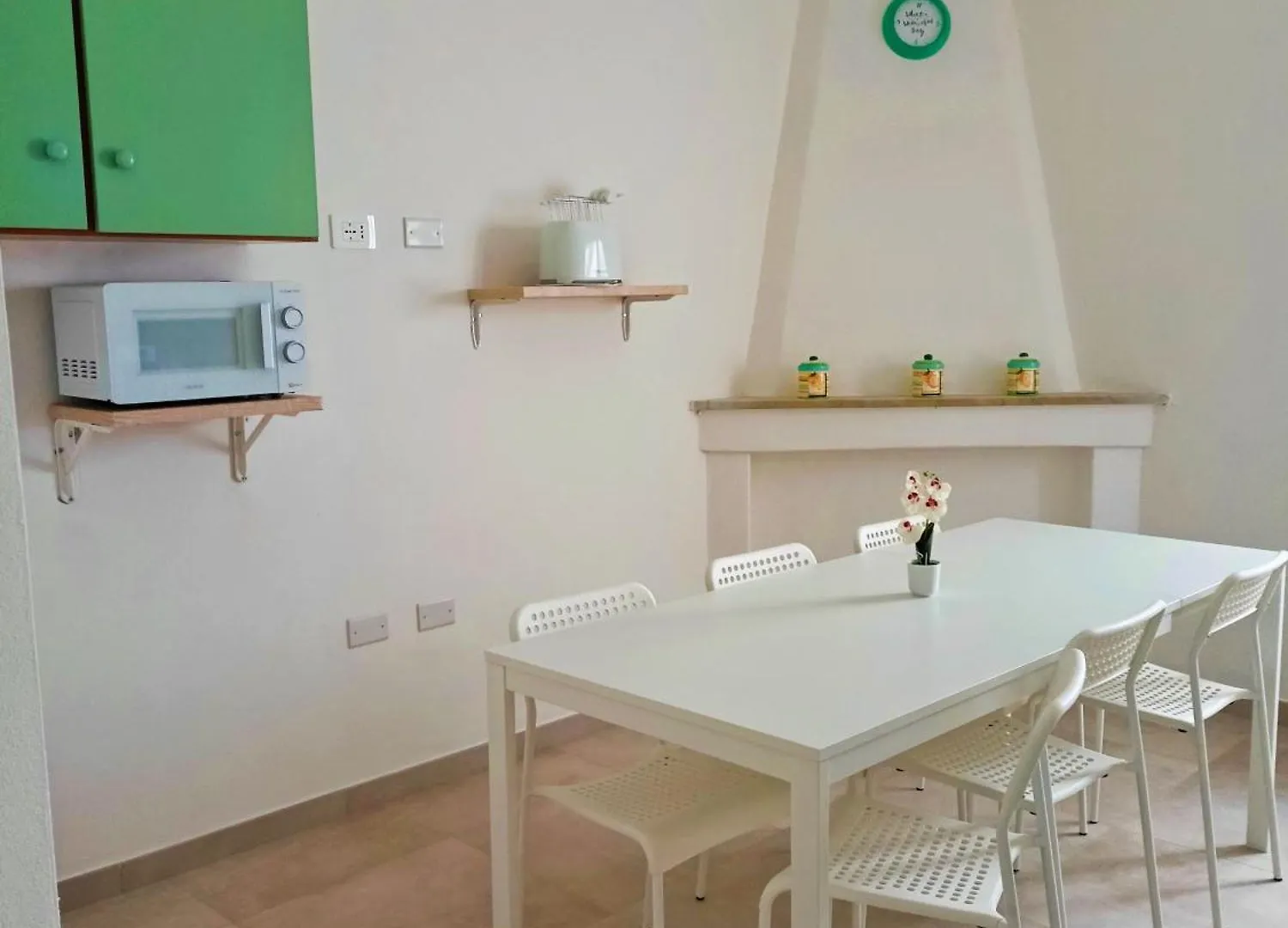 Stunning Big Apartment 100M From The Beach La Caletta Italien